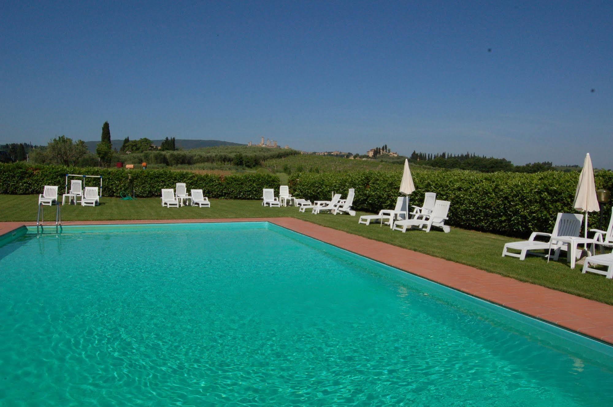 Agriturismo Torre Prima Holidays San Gimignano Exterior foto