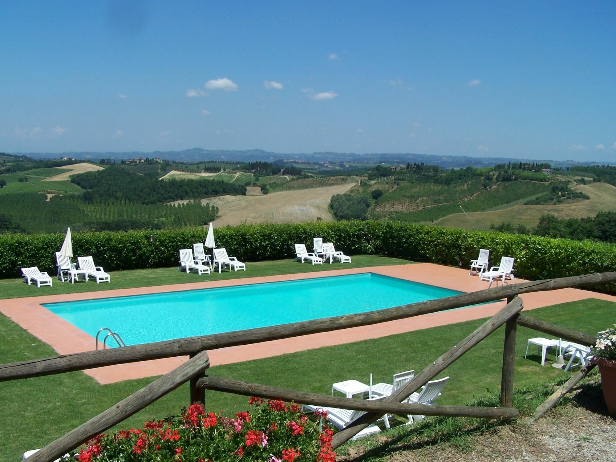 Agriturismo Torre Prima Holidays San Gimignano Exterior foto